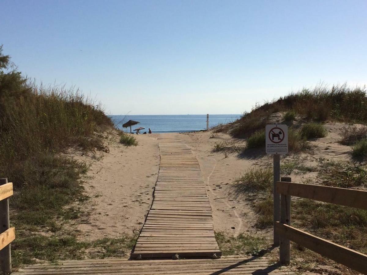 Exclusive New Apartment On The Beach Pilar de la Horadada Bagian luar foto