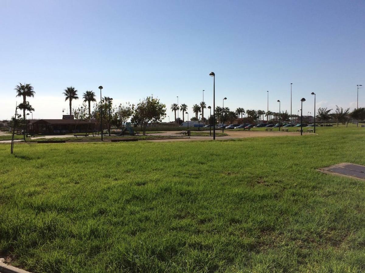 Exclusive New Apartment On The Beach Pilar de la Horadada Bagian luar foto